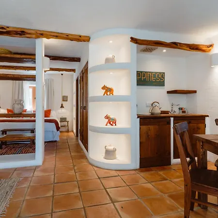 Can Vistabella Boutique Resort-2